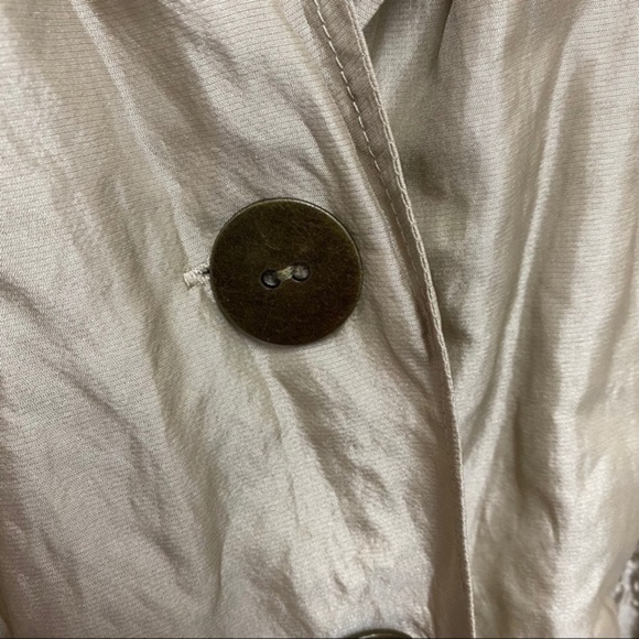 Chico’s Crushed Silk Blend Satin Jacket Size 3 - Picture 4 of 5